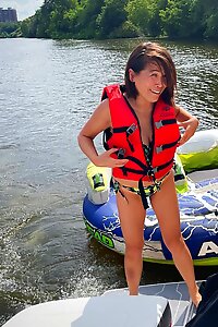 A sexy ASIAN tranny in swimsuit....