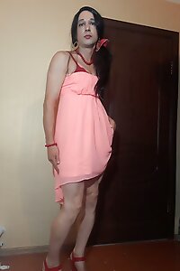 Shemale slut Colbietgirl in pink dress and high heels