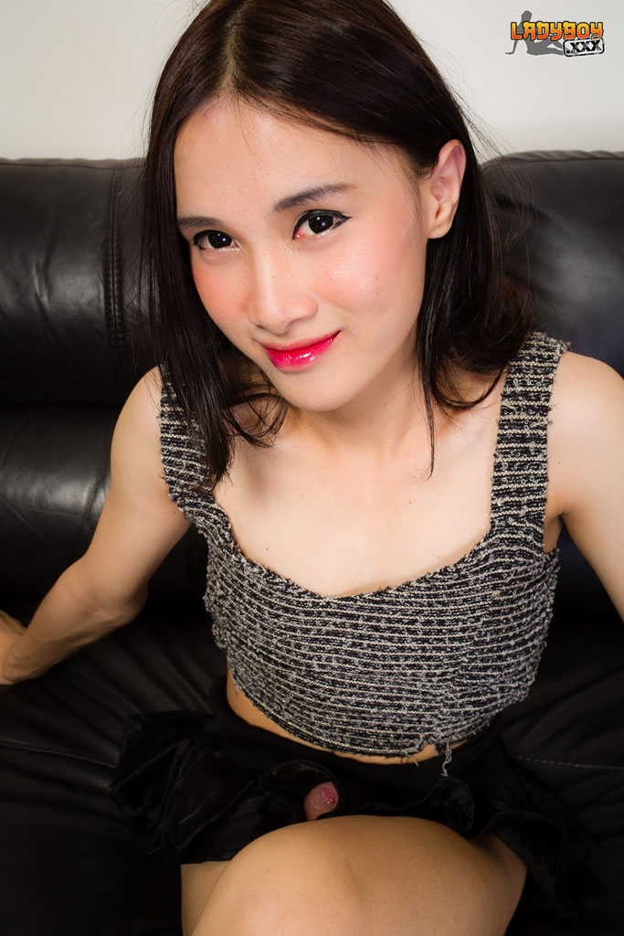 683px x 1024px - Pooh is an extremely cute ladyboy - ShemaleTubeVideos