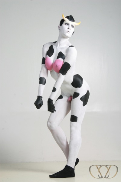 Cow Shemale - Naughty Danni cow bodypainting - ShemaleTubeVideos