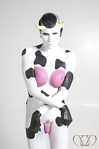 Naughty Danni cow bodypainting