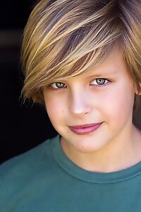 Young and super sexy GIRLY boys