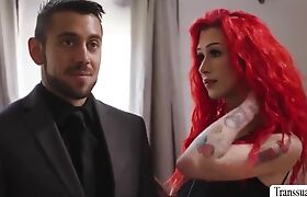 Skinny trans and her girlfriend fucked by real estate a