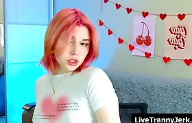 Horny Shemale Gets Naughty 269